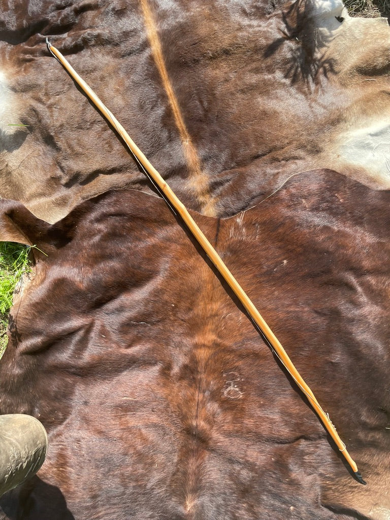 Eiben Langbogen (Warbow) 65lbs auf 28inch - 72inch Länge - inkl. 3 Pfeile
