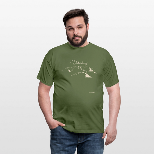 Untersberg Männer Premium T-Shirt Militärgrün 1xDruck Beige - Militärgrün