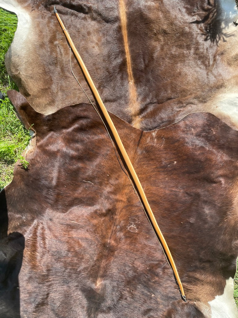 Eiben Langbogen (Warbow) 90lbs auf 30inch - 74inch Länge - inkl. 3 Pfeile