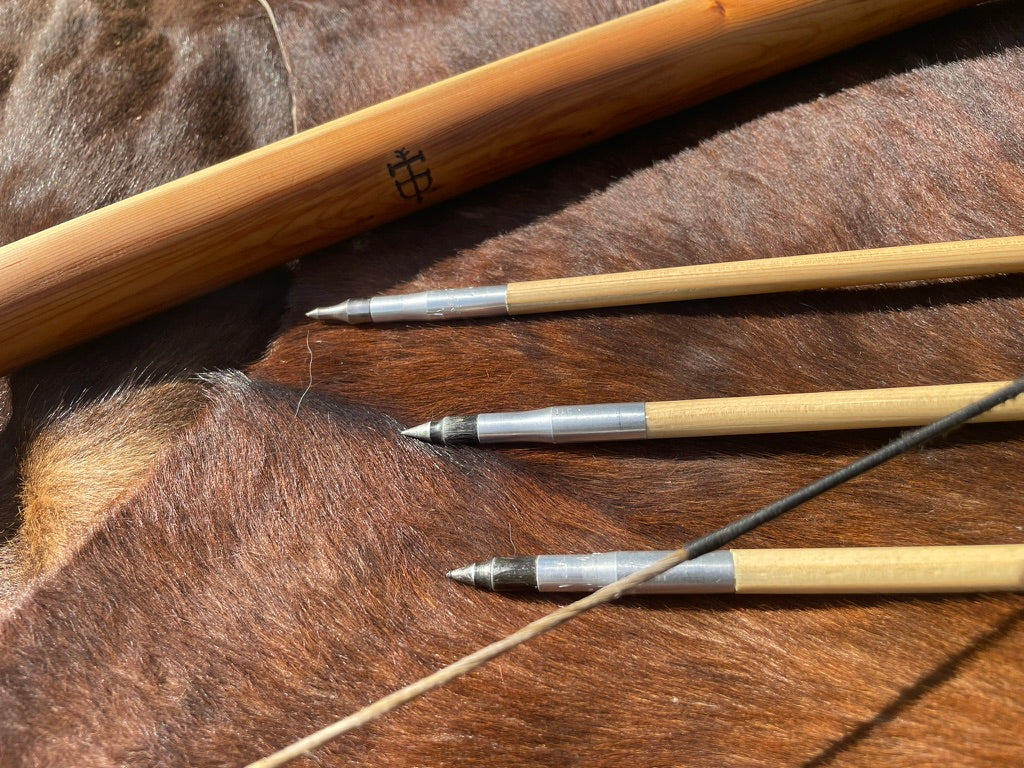 Eiben Langbogen (Warbow) 53lbs auf 28inch - 74inch Länge - inkl. 3 Pfeile