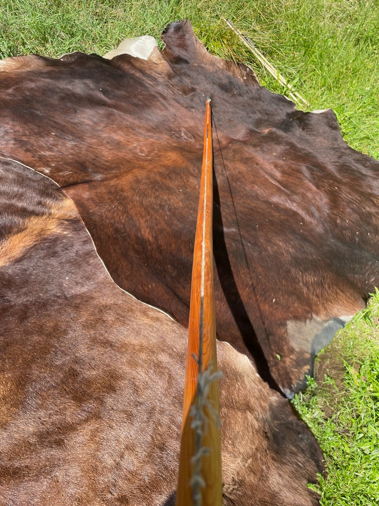 Eiben Langbogen (Warbow) 53lbs auf 28inch - 74inch Länge - inkl. 3 Pfeile