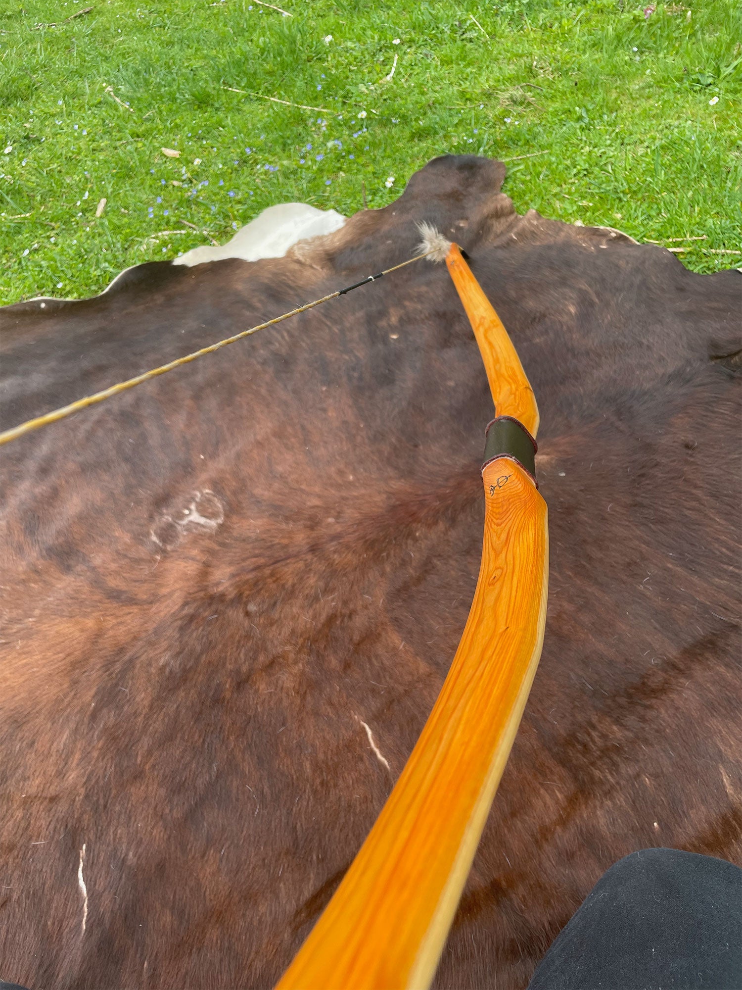 Traditioneller Eiben Flachbogen (BHa)