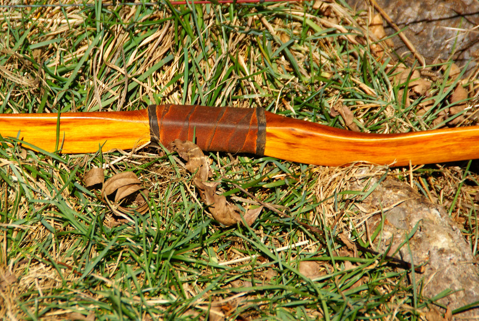 Orange Osage Bogen mit Reflex